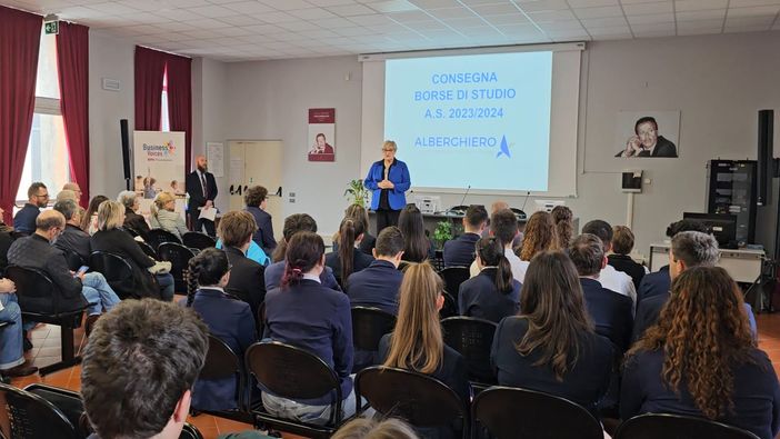 Mondovì, premiati gli studenti meritevoli dell'IIS “Giolitti-Bellisario-Paire”