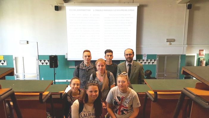 Lo Scientifico Arimondi di Racconigi alla conferenza di Marcos Martinho dell'Università di San Paolo Lo Scientifico Arimondi di Racconigi alla conferenza di Marcos Martinho dell'Università di San Paolo