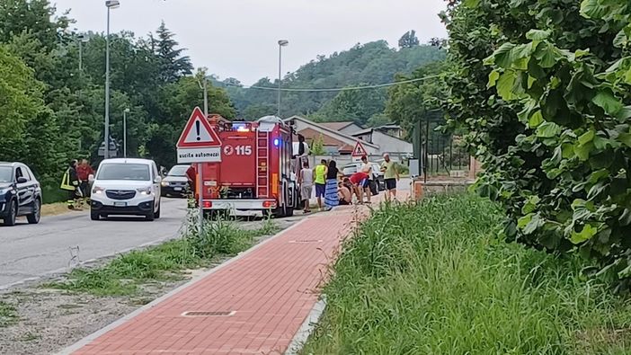 Auto finisce in un fossato a San Giuseppe di Sommariva Perno