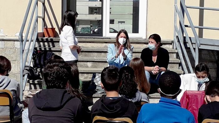 Busca, un incontro edificante fra il Comune e i ragazzi della prima media