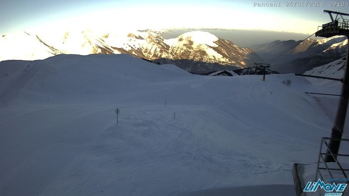 Guasto meccanico per la seggiovia Pancani: servizio navetta per raggiungere Limone 1400