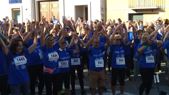 Edizione record per la "Passeggiata della vita": in 3.300 alla camminata benefica di Dronero (FOTO) Edizione record per la "Passeggiata della vita": in 3.300 alla camminata benefica di Dronero (FOTO)