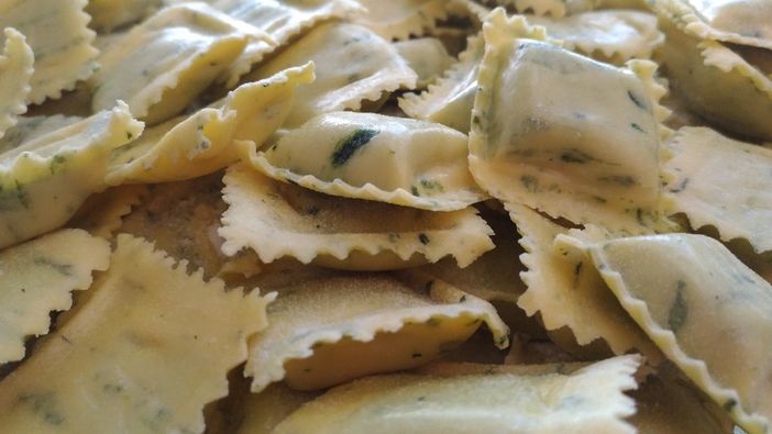 Primi, per passione: dal 1976 il Pastificio Dutto è la bottega della pasta fresca a Centallo (VIDEO) Primi, per passione: dal 1976 il Pastificio Dutto è la bottega della pasta fresca a Centallo (VIDEO)