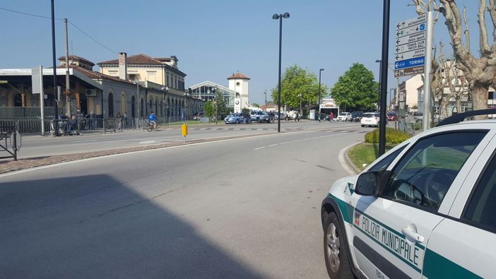 A Bra sette pattuglie delle forze dell'ordine stanno effettuando controlli in città