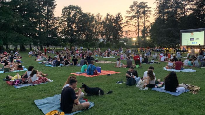 A Savigliano torna il Cinema Fest: proiezioni all'aperto nel verde di parco Graneris A Savigliano torna il Cinema Fest: proiezioni all'aperto nel verde di parco Graneris