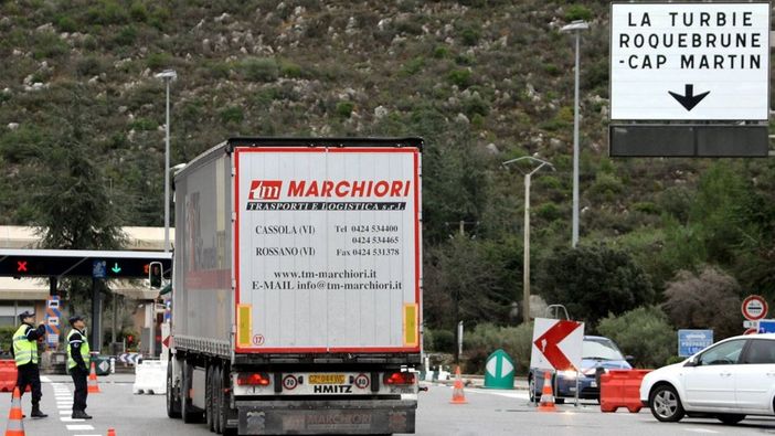 Una tassa sui TIR nella Regione PACA? Una tassa sui TIR nella Regione PACA?