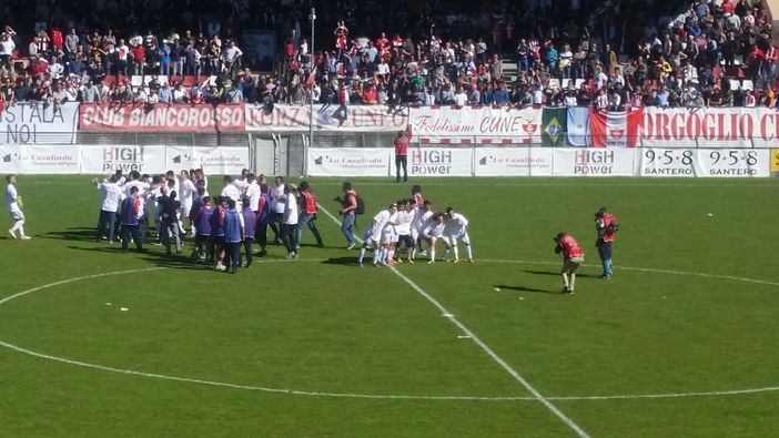 Un'immagine dei festeggiamenti di ieri al Paschiero Un'immagine dei festeggiamenti di ieri al Paschiero