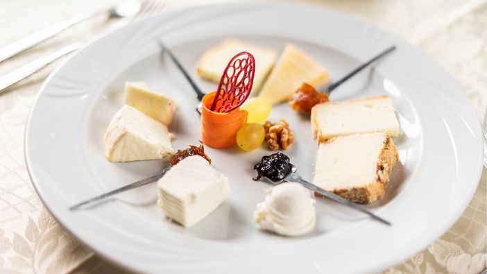 Marzo è il tuo momento: sali in Alta Langa e lasciati accogliere da Fabiana