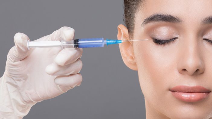 La Trasformazione va Oltre lo Specchio La Trasformazione va Oltre lo Specchio