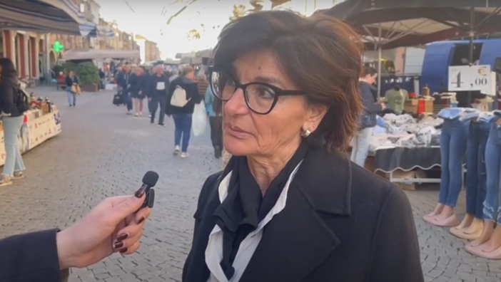 Sospesa la maestra d’asilo con un profilo Onlyfans: la nostra vita privata può non incidere nelle nostre professioni? [VIDEO]