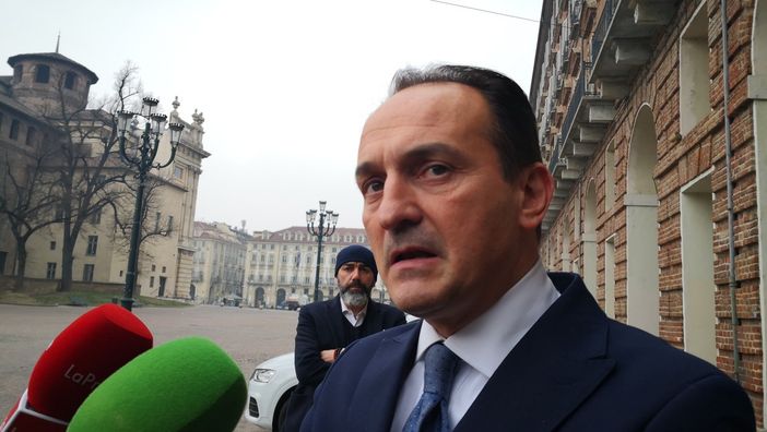 Cirio: "Chiudere i negozi come in Lombardia? Misura esagerata rispetto all'attuale situazione in Piemonte" (VIDEO)