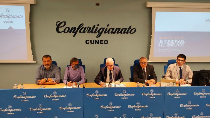 “Serve una politica che difenda le nostre aziende sul tema energia” [FOTO E VIDEO]