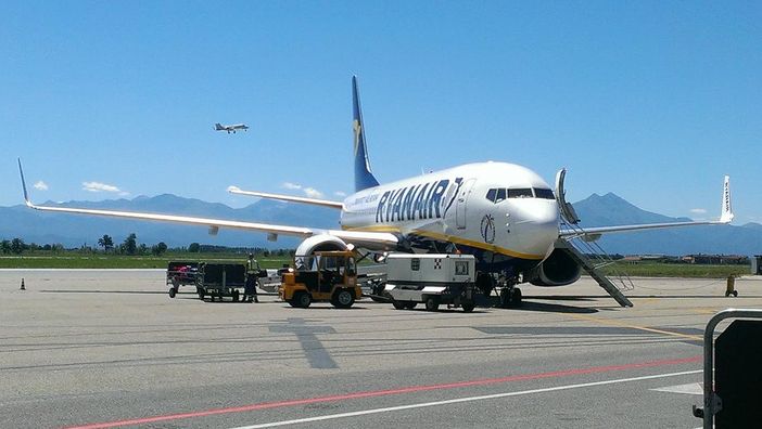 Levaldigi: presentati i voli estivi e le offerte di Ryanair per l'estate 2015 (Guarda il video)