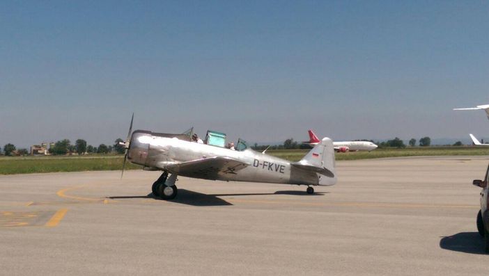 Sulla pista di Levaldigi un North American Harvard AT6 Texan del 1947