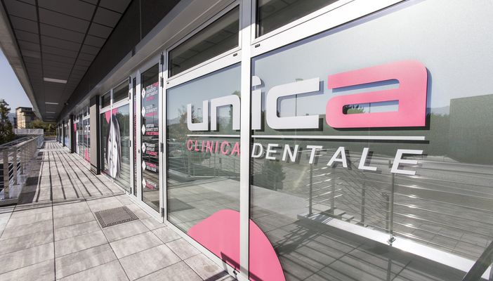 LE NUOVE MODE… non c'è nulla da sorridere