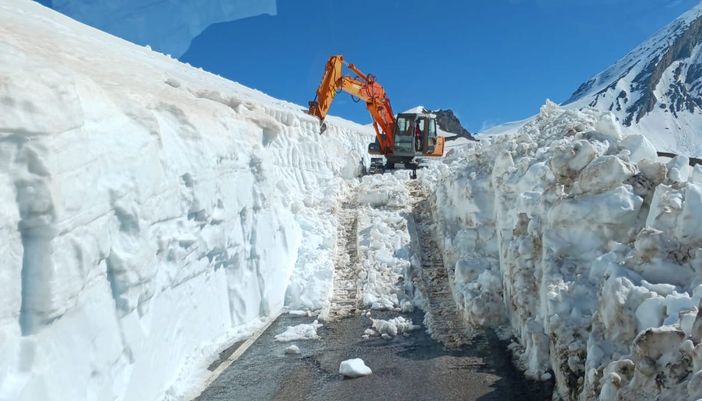 Riaperto il versante francese del Colle dell'Agnello. La parte italiana riaprirà entro la prossima settimana
