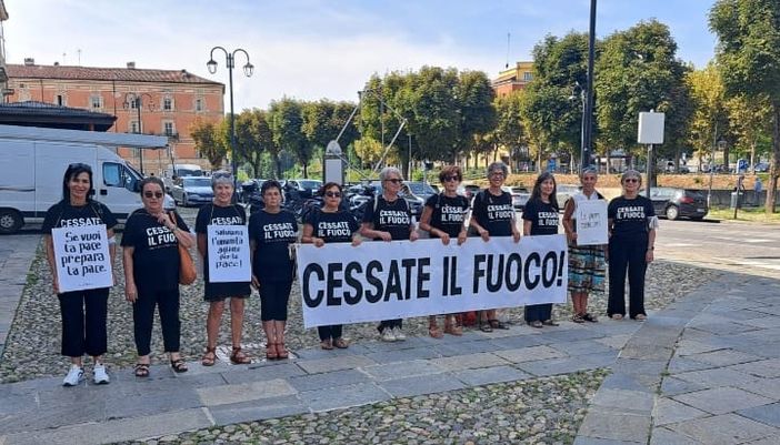 Alcune componenti dell'Associazione Donne in cammino per la Pace di Mondovì