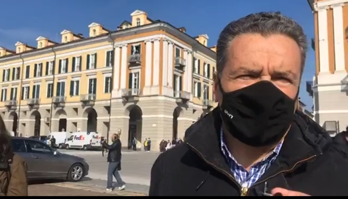 Manifestazione a Cuneo, Elio Bottero di Bottero Ski: "Elicotteri da Monaco e Sanremo per portare le persone a sciare a Limone"