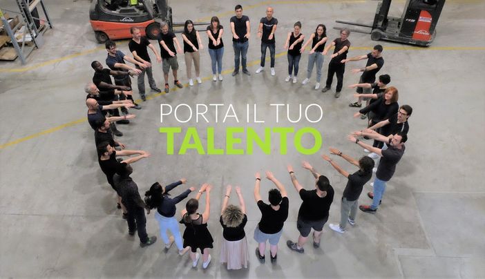 Garnero Arredamenti ricerca Magazzinieri