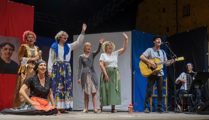 La Compagnia Mascateatrale, foto di Costanza Bono