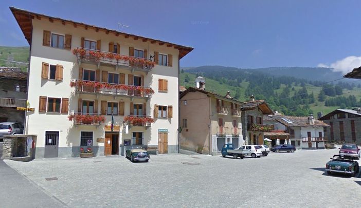 Il Municipio di Pontechianale