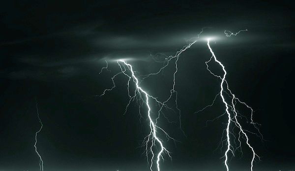 "Uragano" causa gravi danni sulla Granda "Uragano" causa gravi danni sulla Granda