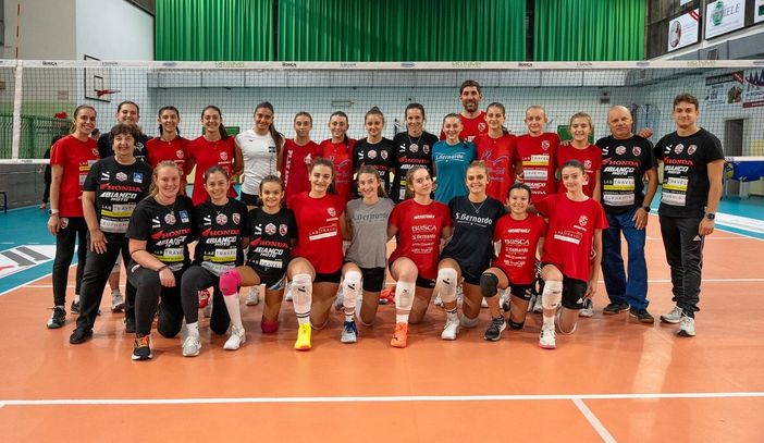 MasterVolley: iniziato ufficialmente il progetto di Cuneo Granda Volley Academy con Lo Bianco e Cardullo MasterVolley: iniziato ufficialmente il progetto di Cuneo Granda Volley Academy con Lo Bianco e Cardullo