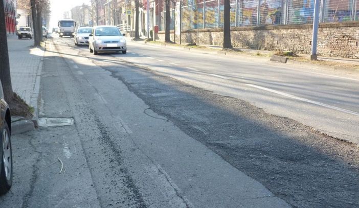 Mano alle strade tra i propositi della Giunta albese (foto d'archivio)