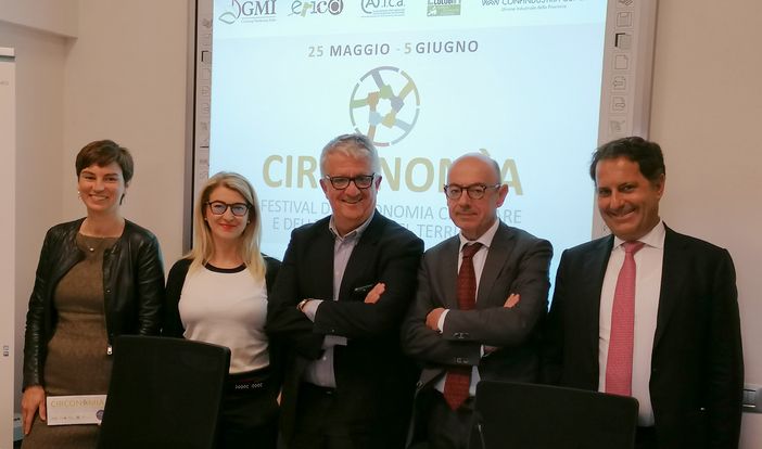Questa mattina ad Alba la presentazione di "Circonomia" 2019 Questa mattina ad Alba la presentazione di "Circonomia" 2019
