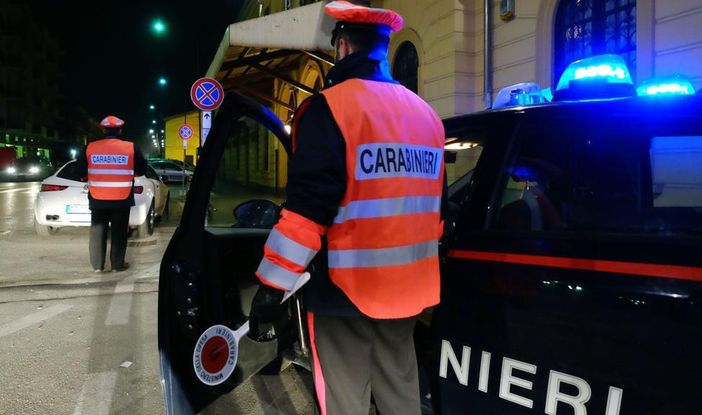 Spaccio di droga a Fossano: in dieci segnalati quali assuntori di stupefacenti Spaccio di droga a Fossano: in dieci segnalati quali assuntori di stupefacenti
