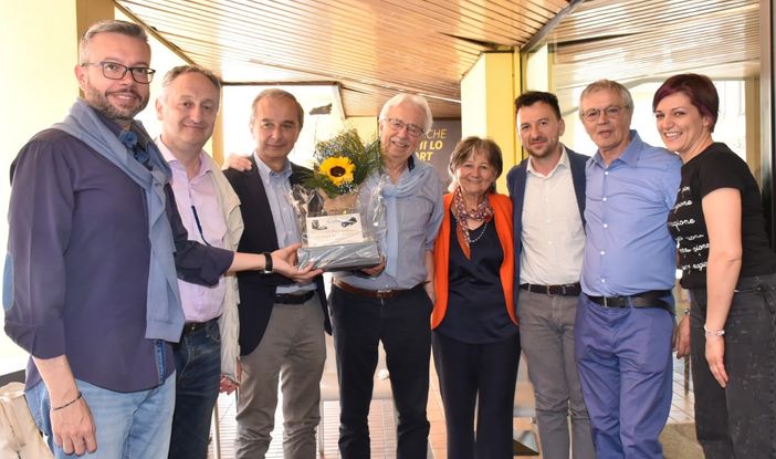 Bra, si chiude l’avventura del fotografo Angelino: fine di un’epoca