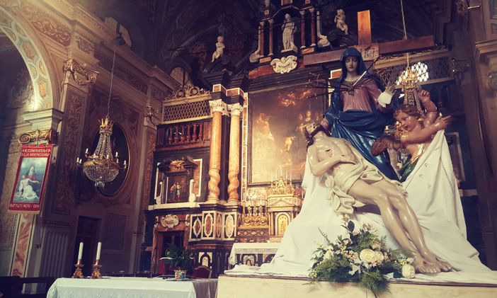 La chiesa dei Battuti Neri a Bra La chiesa dei Battuti Neri a Bra