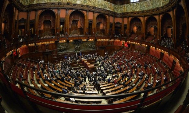 “Ma allora lo dicano: intendiamo consegnare l'Italia al Movimento 5 stelle" “Ma allora lo dicano: intendiamo consegnare l'Italia al Movimento 5 stelle"