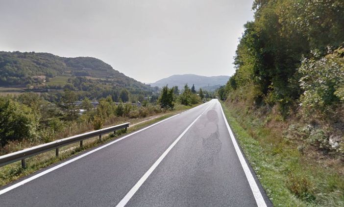 Il tratto di strada dove si è verificato l'incidente mortale Il tratto di strada dove si è verificato l'incidente mortale