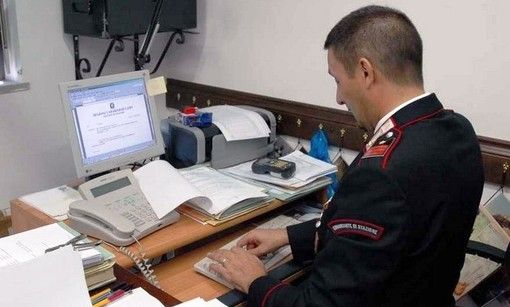 Prendono i soldi, ma non consegnano la merce: denunciate dieci persone per truffa e frode telematica