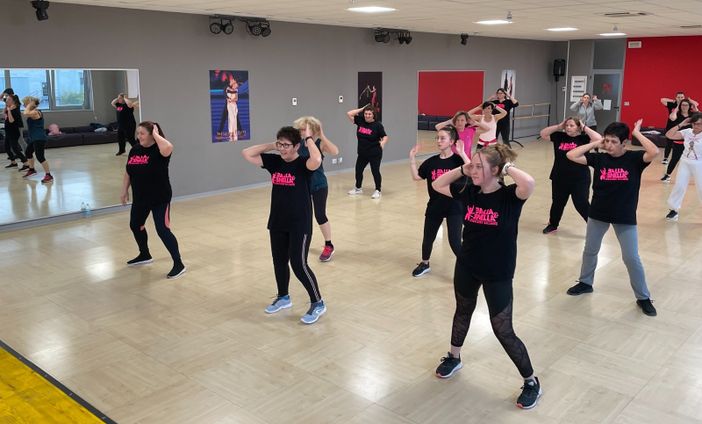 Ritmo, movimento e benessere: iscriviti alla settimana di prova gratuita di Balla &amp; Snella