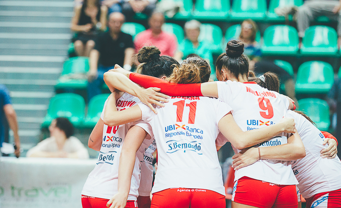 Volley femminile B1, finale playoff: la BreBanca S Bernardo vince a Talmassons, Cuneo in Serie A! Volley femminile B1, finale playoff: la BreBanca S Bernardo vince a Talmassons, Cuneo in Serie A!