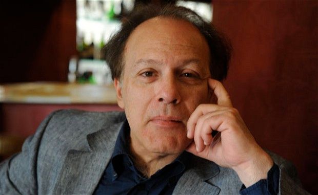 Grinzane Cavour: va a Javier Marìas il premio "Bottari Lattes Grinzane 2015" Grinzane Cavour: va a Javier Marìas il premio "Bottari Lattes Grinzane 2015"