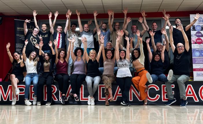 Vuoi fare nuove amicizie? Iscriviti ai corsi di salsa e bachata in partenza a Cuneo