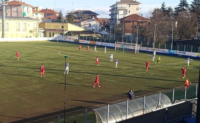 Calcio Serie D: il Varese espugna Fossano con un gol di Romero (rileggi la webcronaca) Calcio Serie D: il Varese espugna Fossano con un gol di Romero (rileggi la webcronaca)