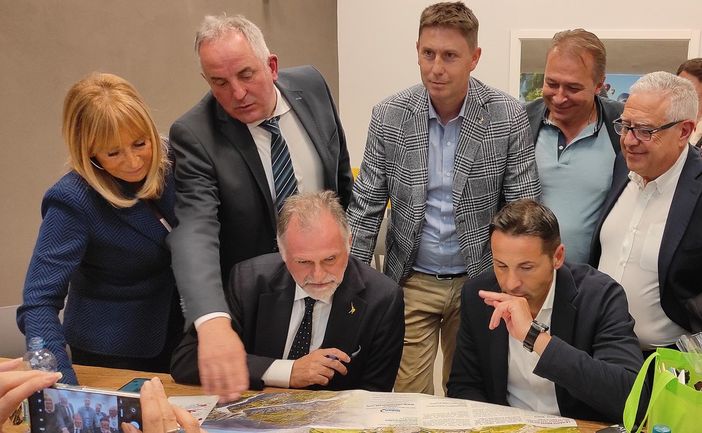 Il ministro del turismo Massimo Garavaglia in visita all'ATL del Cuneese