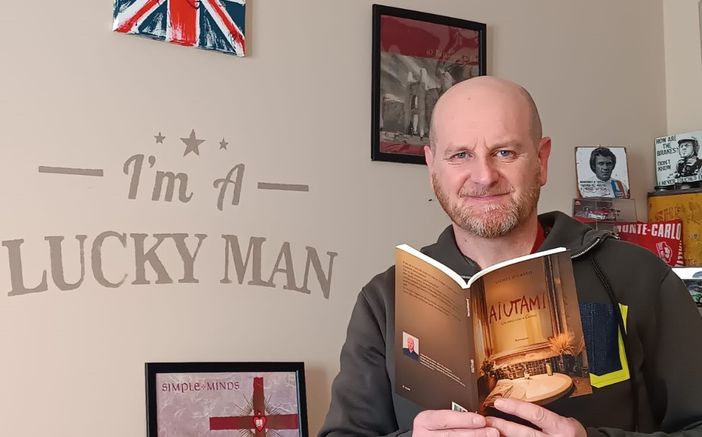 Andrea Bodrero con il suo giallo “Aiutami. Un omicidio a Cuneo”