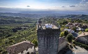 “La Torre e il Paesaggio dell’Alta Langa”: al via il primo incontro del progetto educativo "nessuno resti indietro"