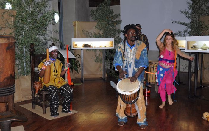Prosegue a Barge la Mostra sulla stregoneria africana