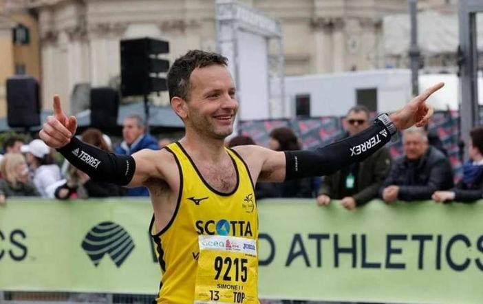 Simone Peyracchia (foto archivio Maratona di Roma - sito fidal piemonte) Simone Peyracchia (foto archivio Maratona di Roma - sito fidal piemonte)