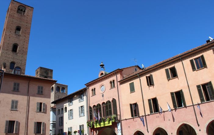 Qualità dell’aria, prima volta anche ad Alba: la città chiude l’anno sotto i limiti massimi consentiti per le polveri sottili Qualità dell’aria, prima volta anche ad Alba: la città chiude l’anno sotto i limiti massimi consentiti per le polveri sottili