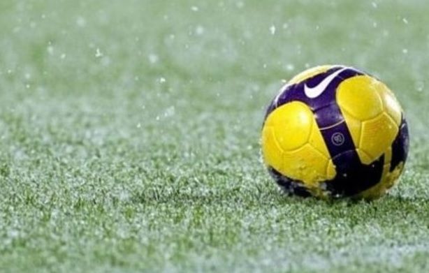 Calcio: allerta meteo, rinviate le partite del weekend