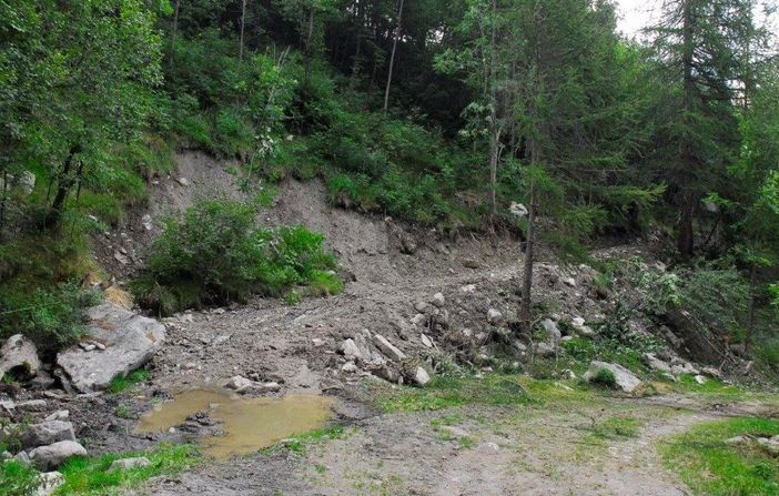 Gli scavi compiuti a Campiglione di Prazzo Gli scavi compiuti a Campiglione di Prazzo