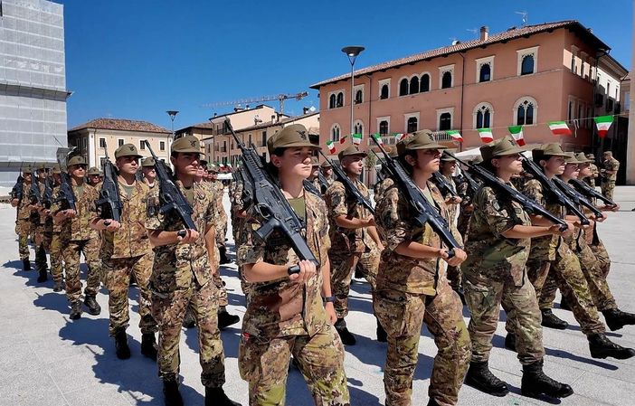 Quattro giovani cuneesi diventeranno alpini: domani a L'Aquila riceveranno il cappello