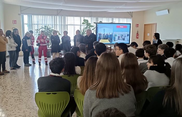 Mondovì: “Giolitti-Bellisario” a “tu per tu” con il volontariato